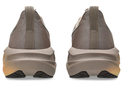 Novablast 5 Luxe Men's: Luxe | Taupe Grey