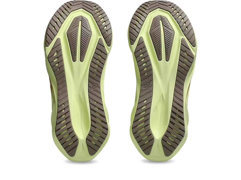 Novablast 5 Women's :Mineral Beige | Taupe Grey