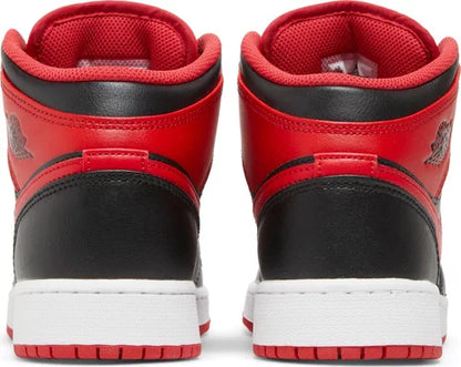 Nike Grade School Womens Air Jordan 1 Mid Sneakers - 'Alternate Bred'