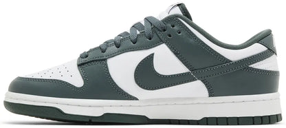 Nike Mens Dunk Low ‘Vintage Green’