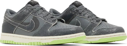 Nike Grade School Womens Dunk Low SE Sneakers - 'Halloween - Cauldron'