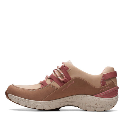 Clarks Wave Range AP 26171614 Womens Brown Wide Lifestyle Sneakers Shoes