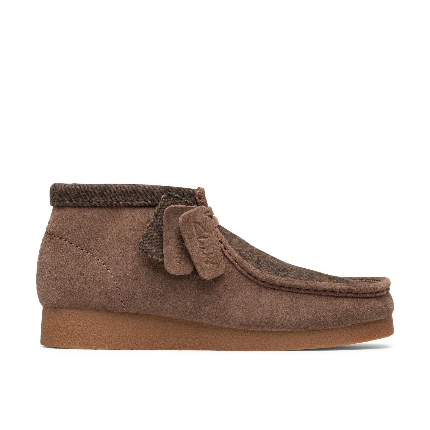 Clarks Wallabee EVO Boot 26183993 Mens Brown Suede Lace Up Chukkas Boots
