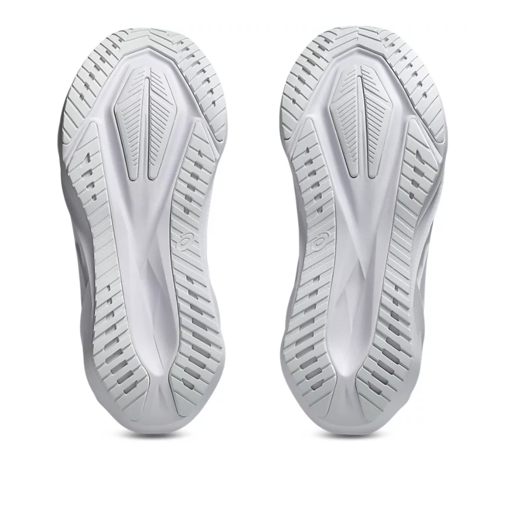 Novablast 5 Men's :White | Piedmont Grey