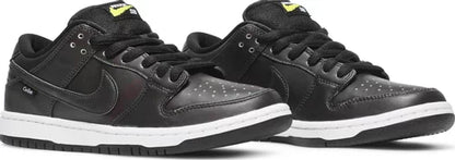 Nike Mens Civilist x Dunk Low Pro SB QS Sneakers - 'Thermography'