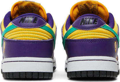 Nike Womens Lisa Leslie x Dunk Low Sneakers - 'Sparks'