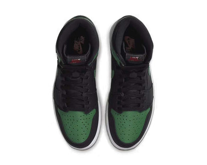 Air Jordan 1 Retro High OG "Pine Green"
