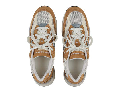 New Balance Made in USA 992 "Sweet Caramel"