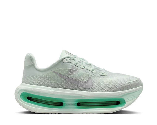 Nike Vomero Premium W "Barely Green"
