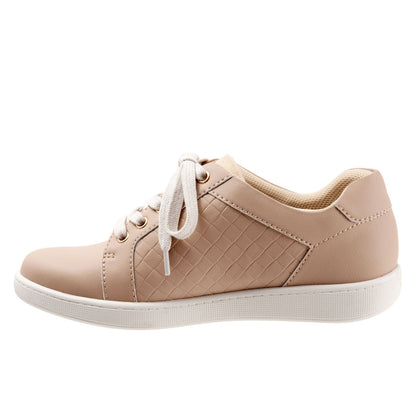 Trotters Adore T2117-112 Womens Beige Wide Leather Lifestyle Sneakers Shoes