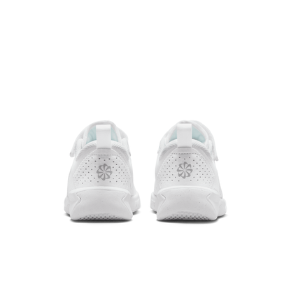 Omni Multi-Court (PS) Younger Kids' :White | Pure Platinum