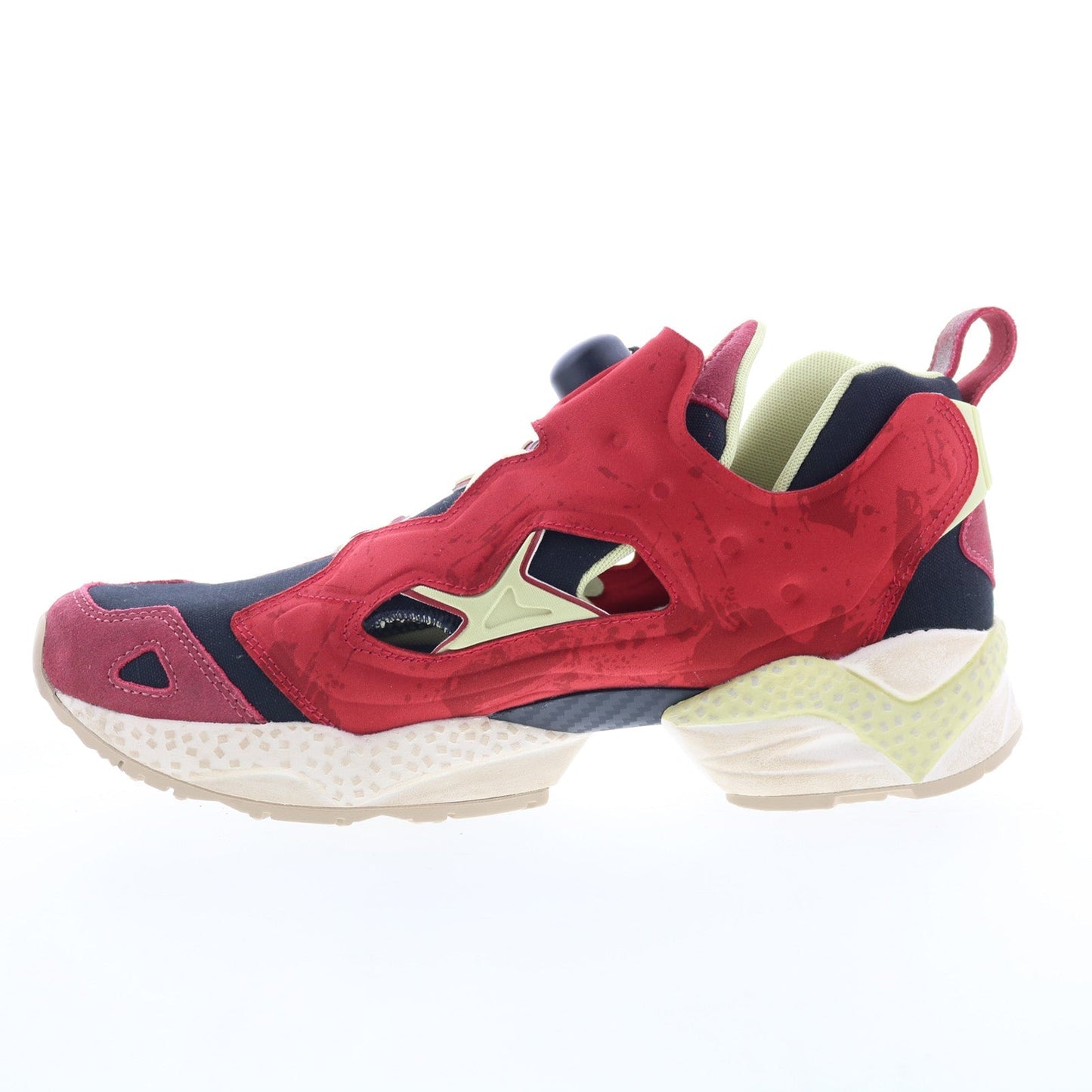 Reebok Instapump Fury 95 Street Fighter Mens Red Lifestyle Sneakers Shoes