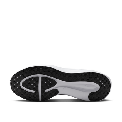Revolution 8 (Wide) Men's :Black | White