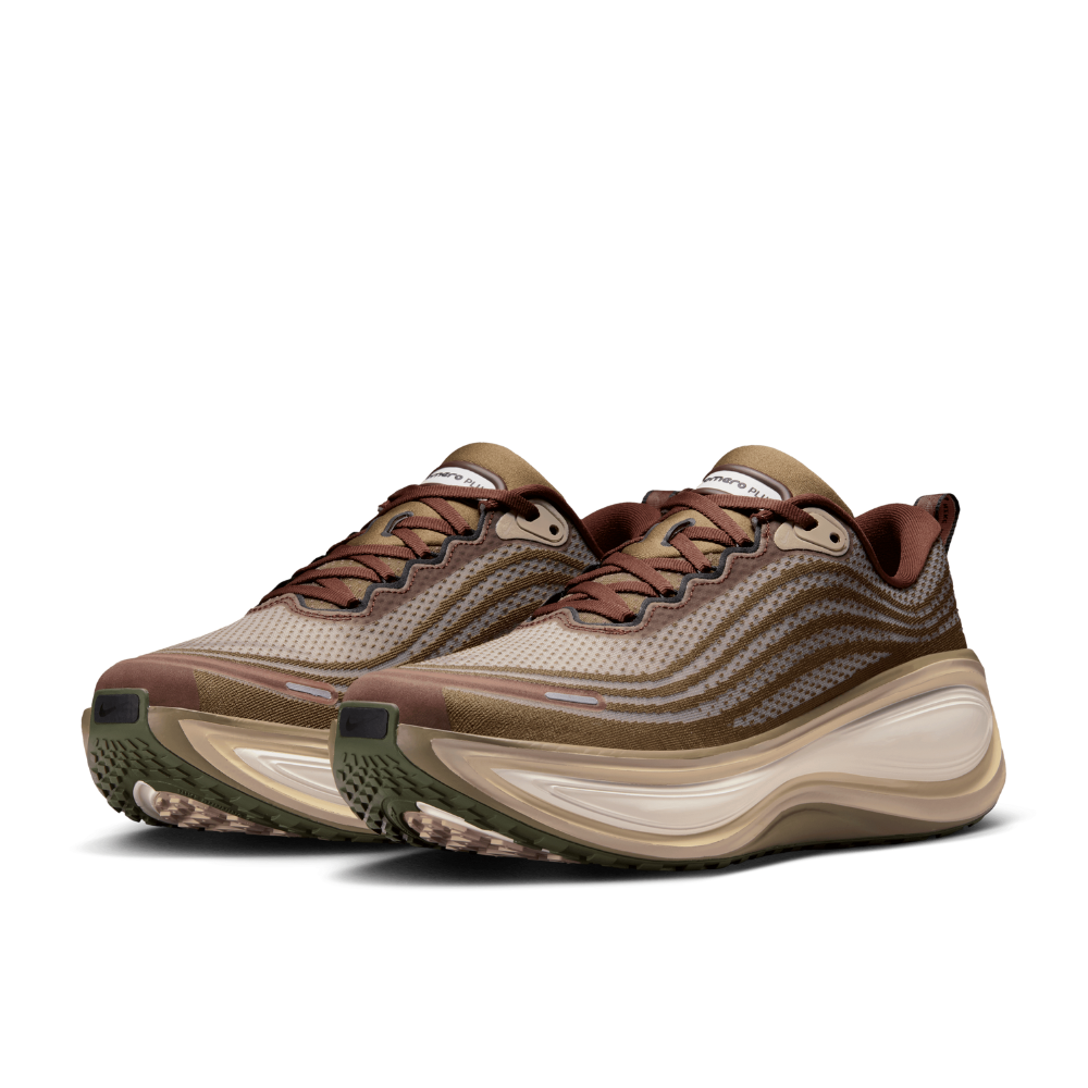 Vomero Plus Men's :Off Noir | Pecan