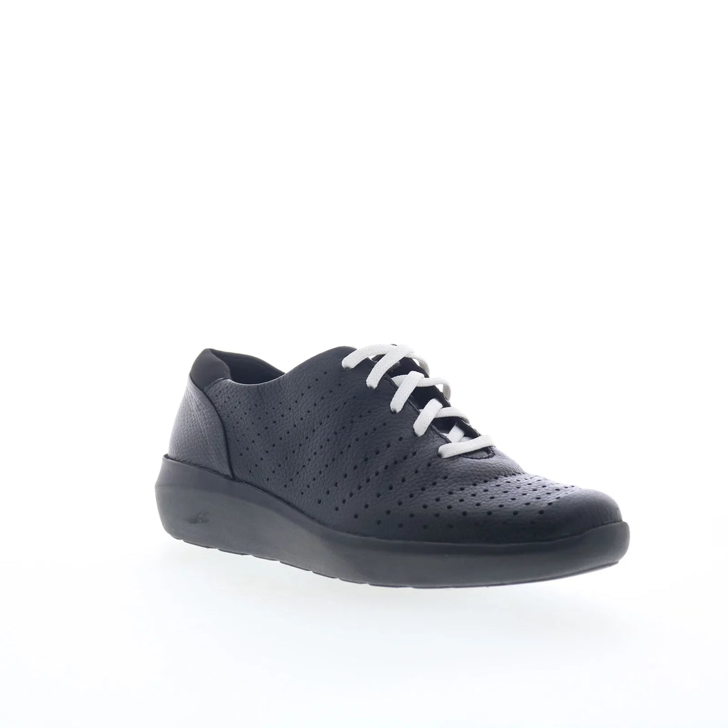 Clarks Kayleigh Aster 26164853 Womens Black Lifestyle Sneakers Shoes