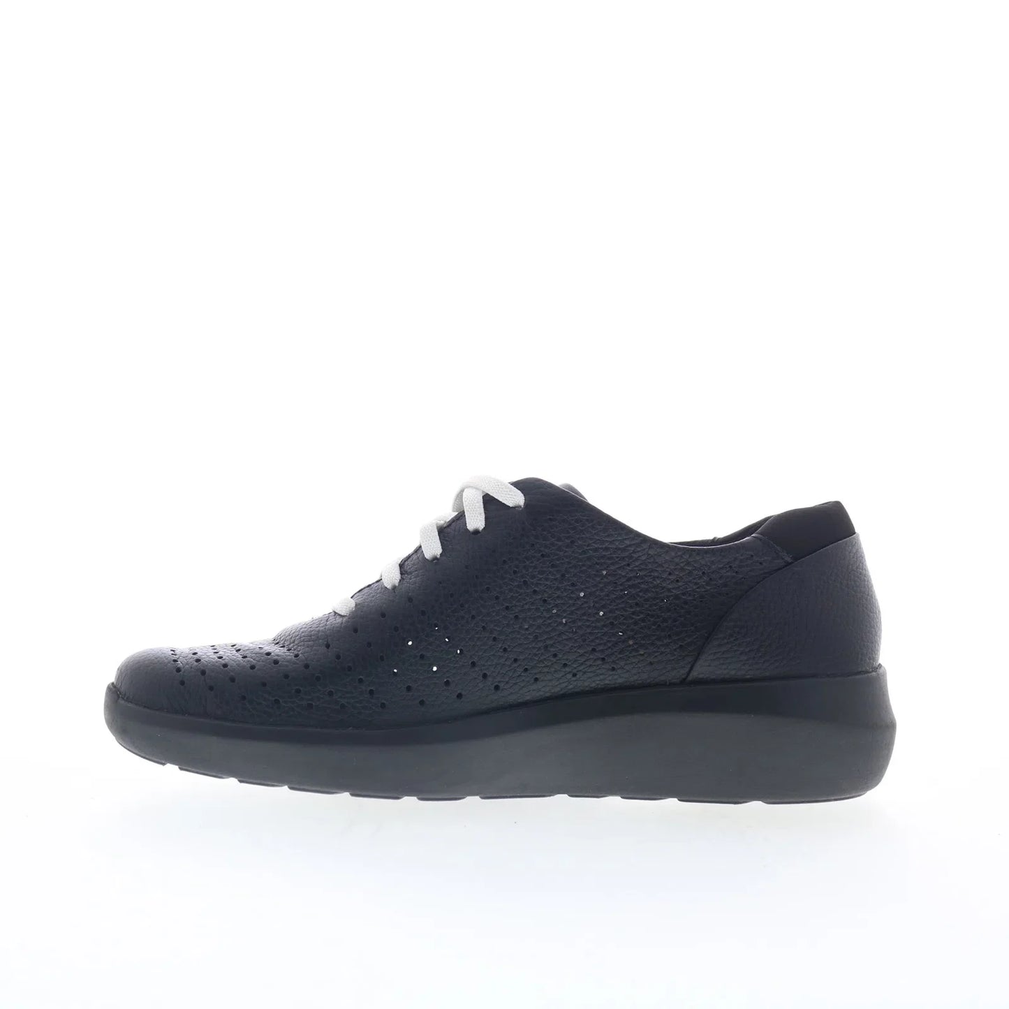 Clarks Kayleigh Aster 26164853 Womens Black Lifestyle Sneakers Shoes