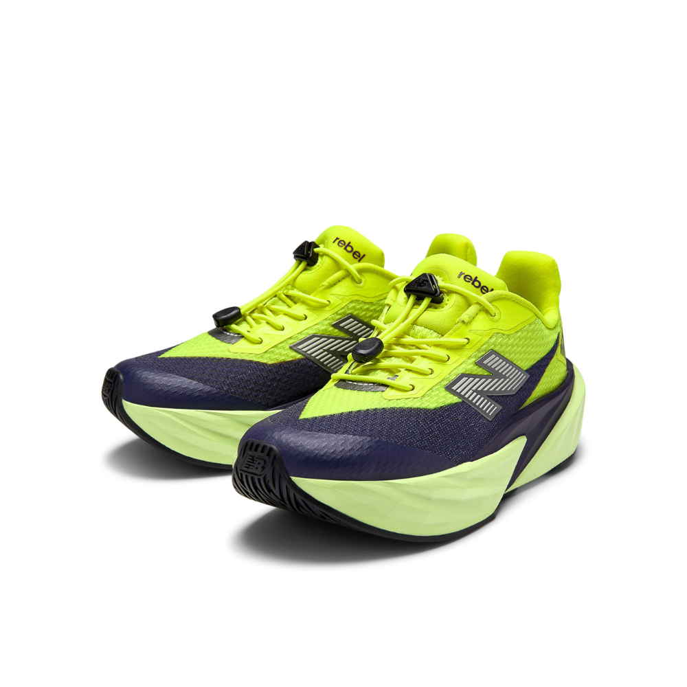 FuelCell Rebel Bungee Lace with Toggle Younger Kids' :Alkaline Green | Boysenberry